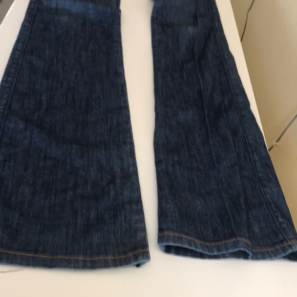 Frankie B size 2 boot cut jean - Picture 3 of 3